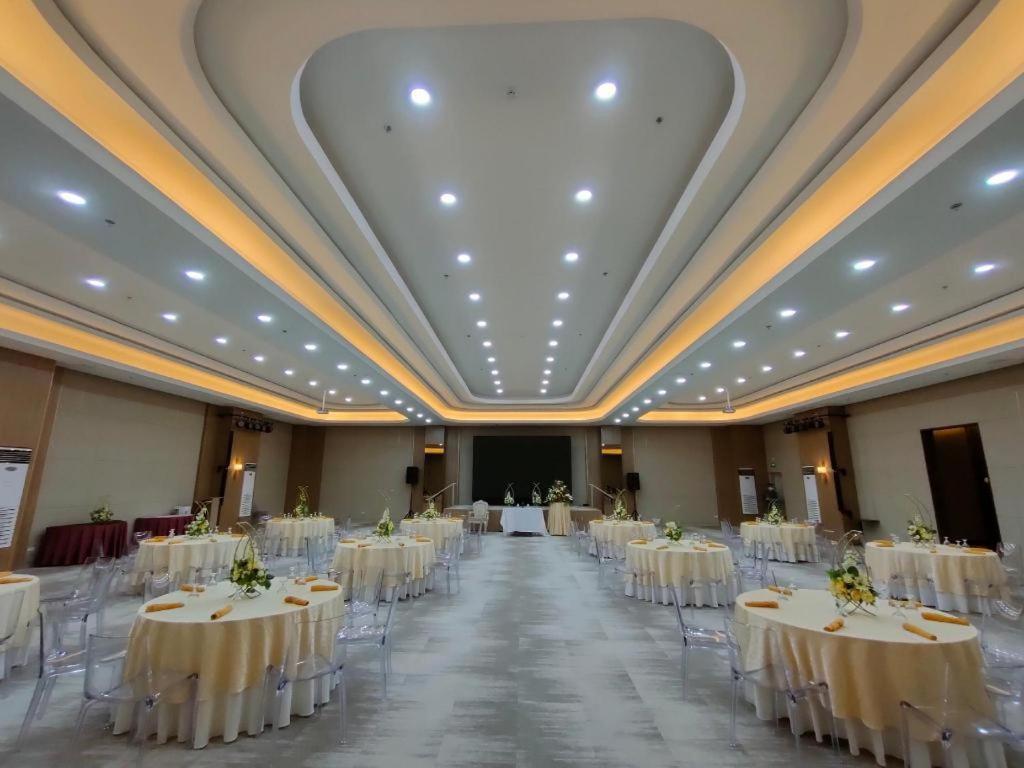 Diversion 21 Hotel Iloilo Extérieur photo