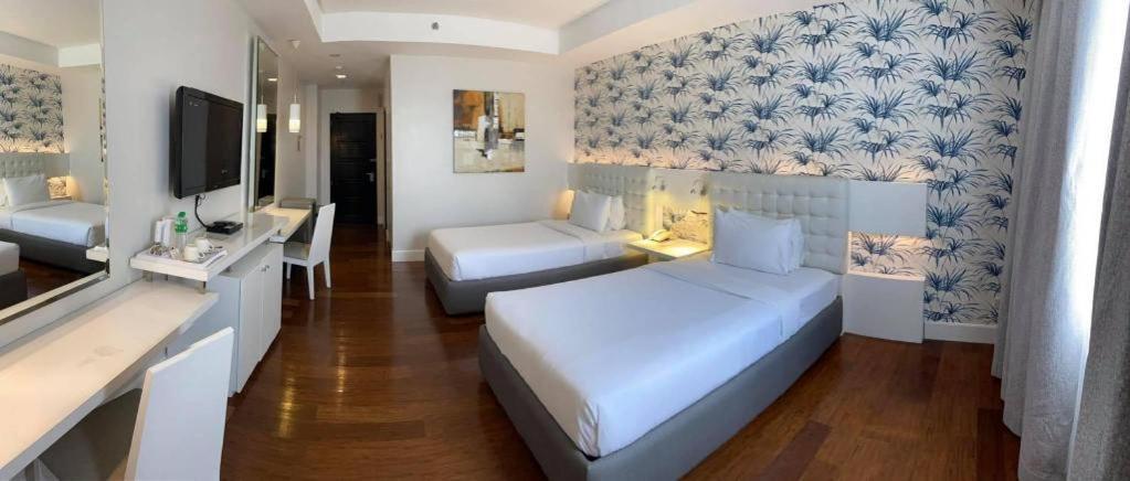 Diversion 21 Hotel Iloilo Extérieur photo