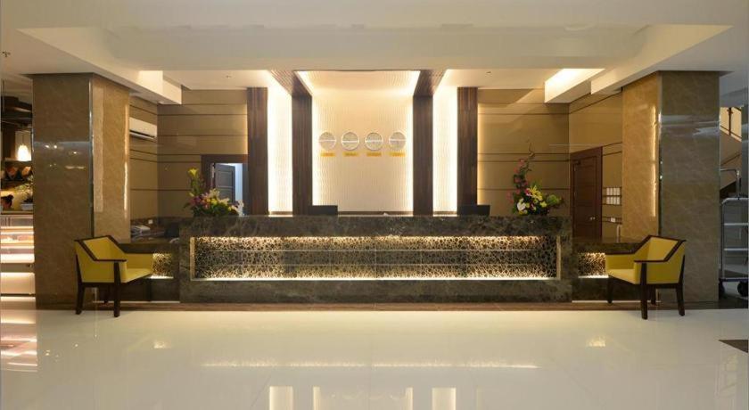 Diversion 21 Hotel Iloilo Extérieur photo